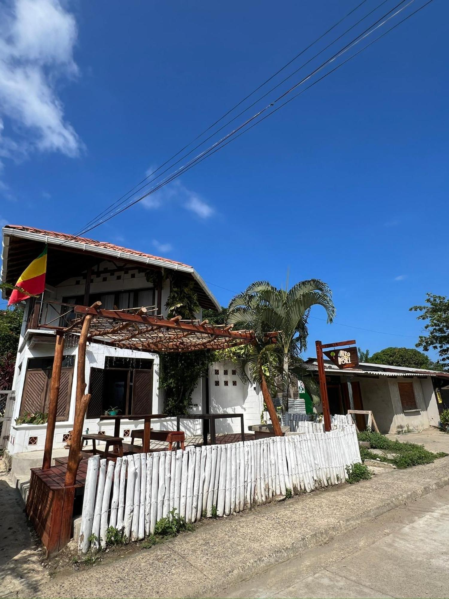 Afro Hostel Некоклі Екстер'єр фото