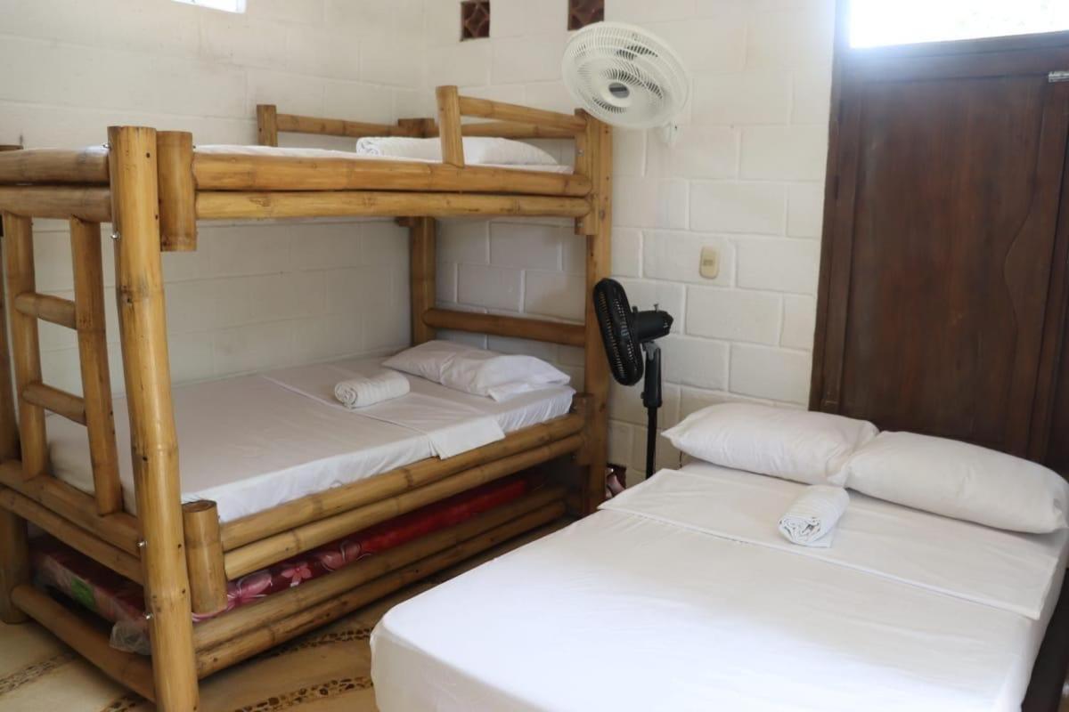 Afro Hostel Некоклі Екстер'єр фото
