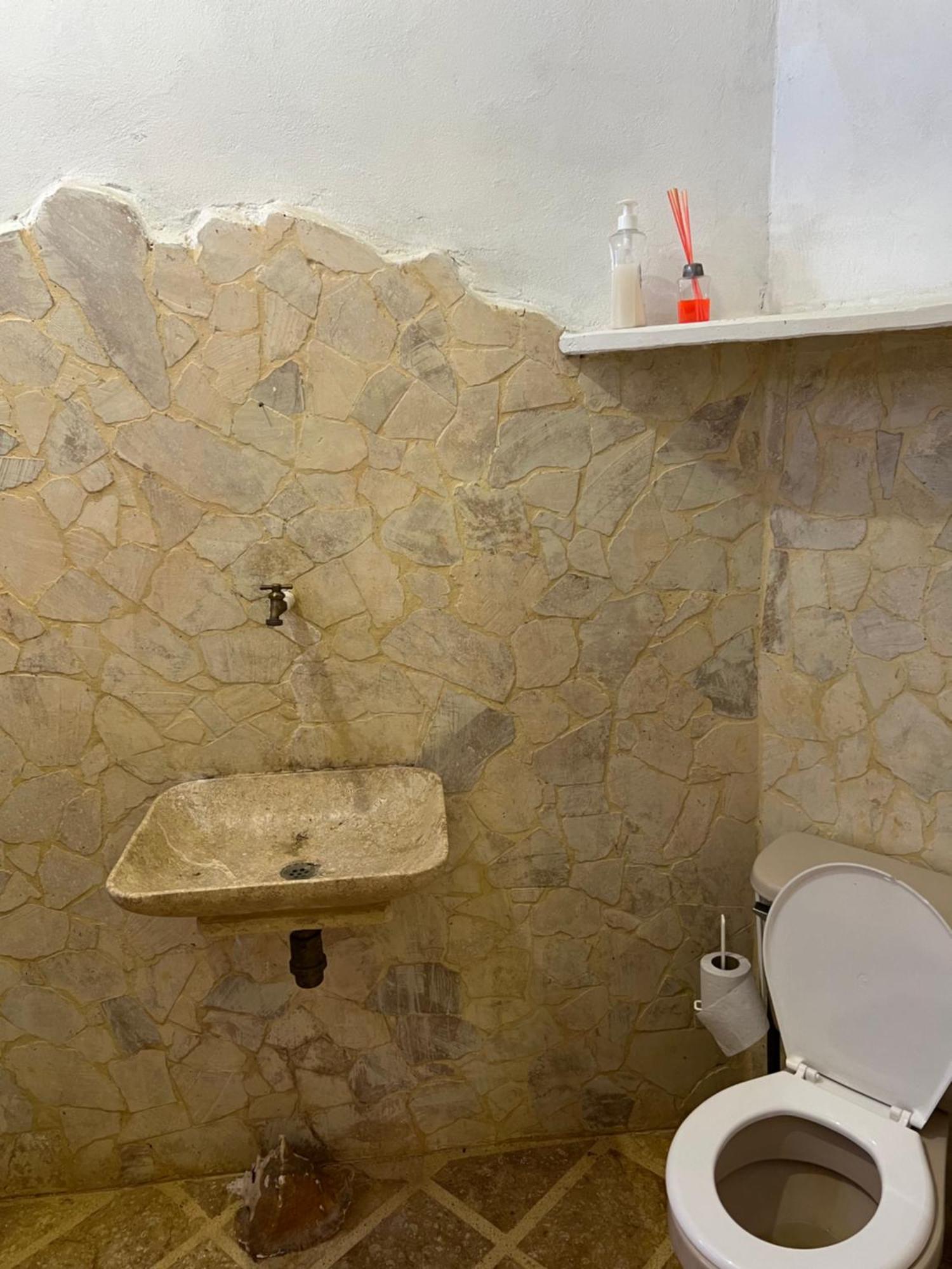 Afro Hostel Некоклі Екстер'єр фото