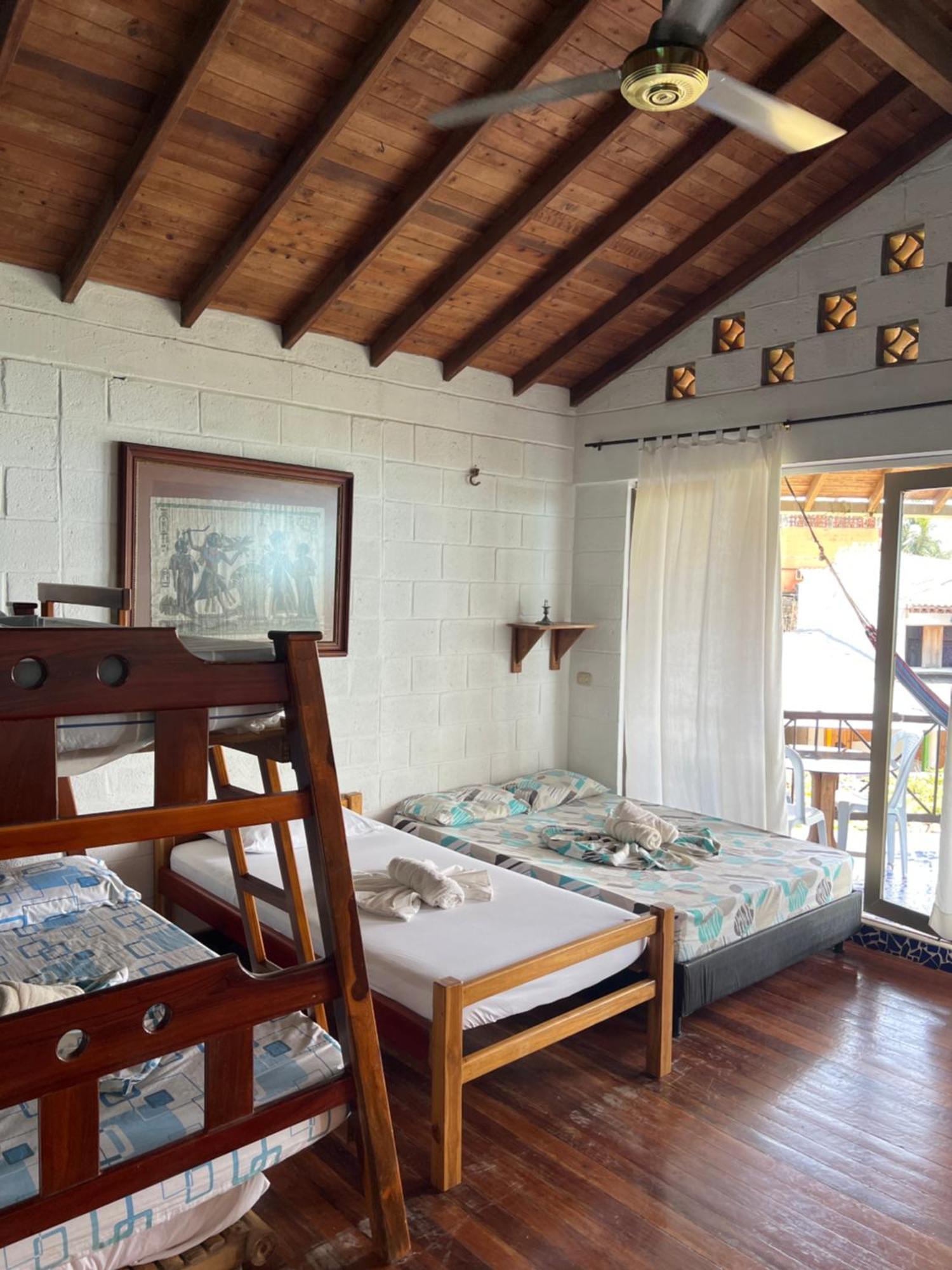 Afro Hostel Некоклі Екстер'єр фото